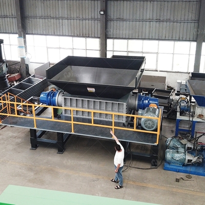 Hydraulic Municipal Waste Shredder/crusher Machine Textile Shredder Plastic Bag Karton Shredder Old Clothes Shredding Machine